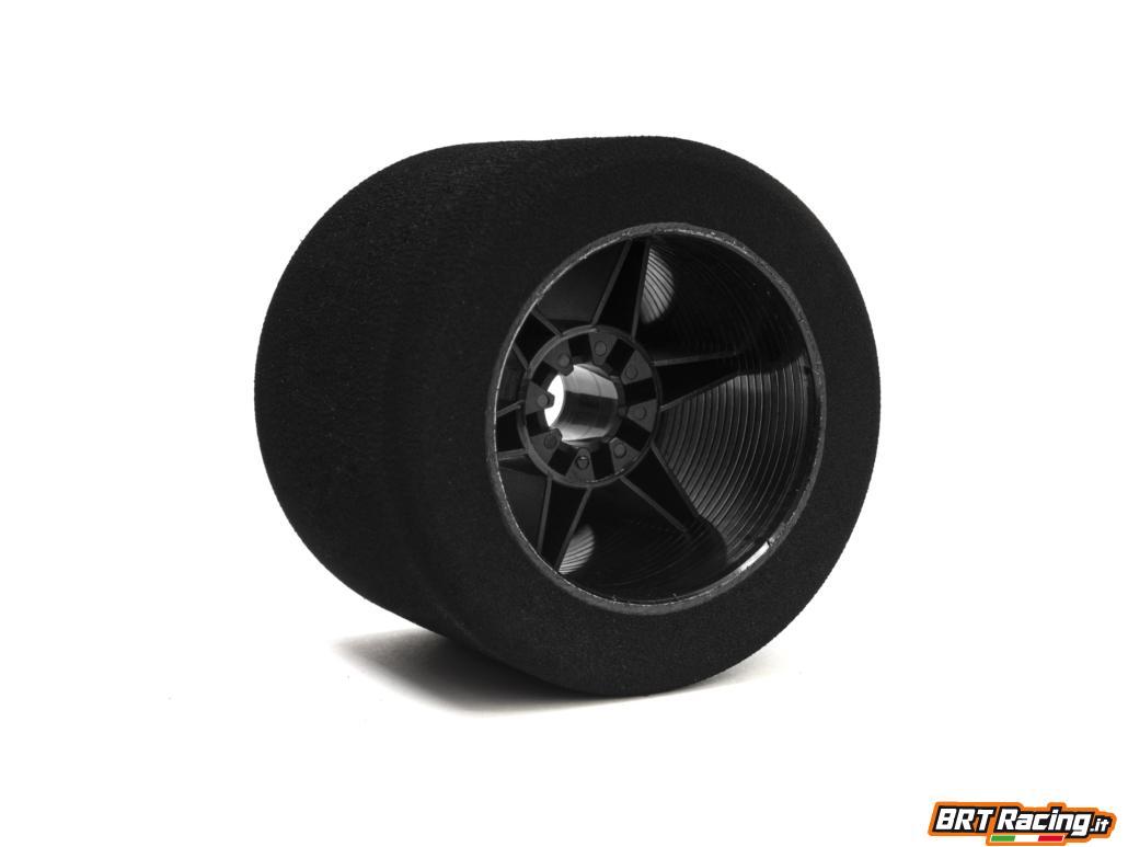 HR08RB35-Hot-Race-Tyres-posteriore-1.8-pista-shore-35-cerchio-carbon-BRT-Racing-1.jpg